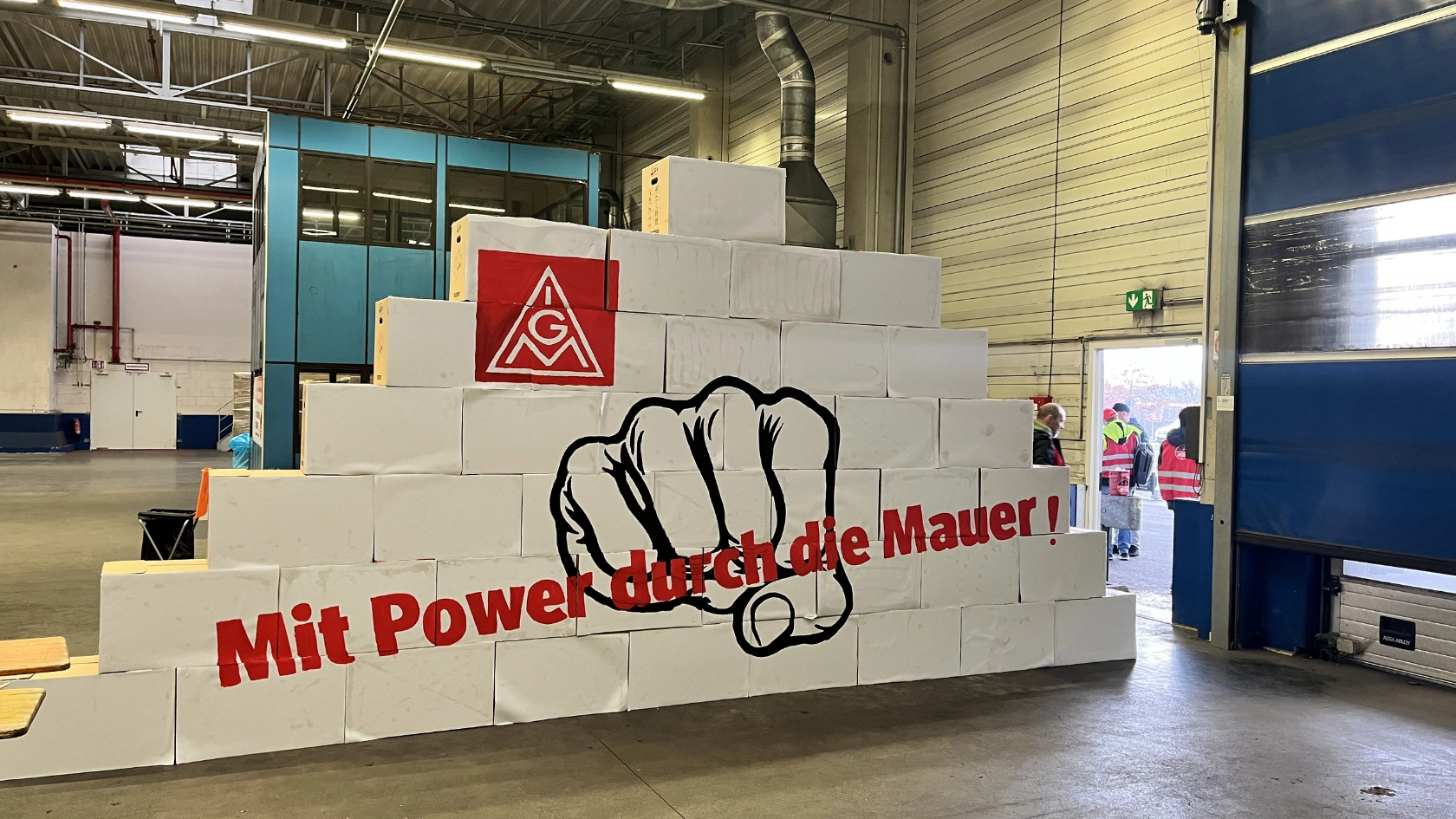 Streikfront steht - Arbeitgeber mauern!