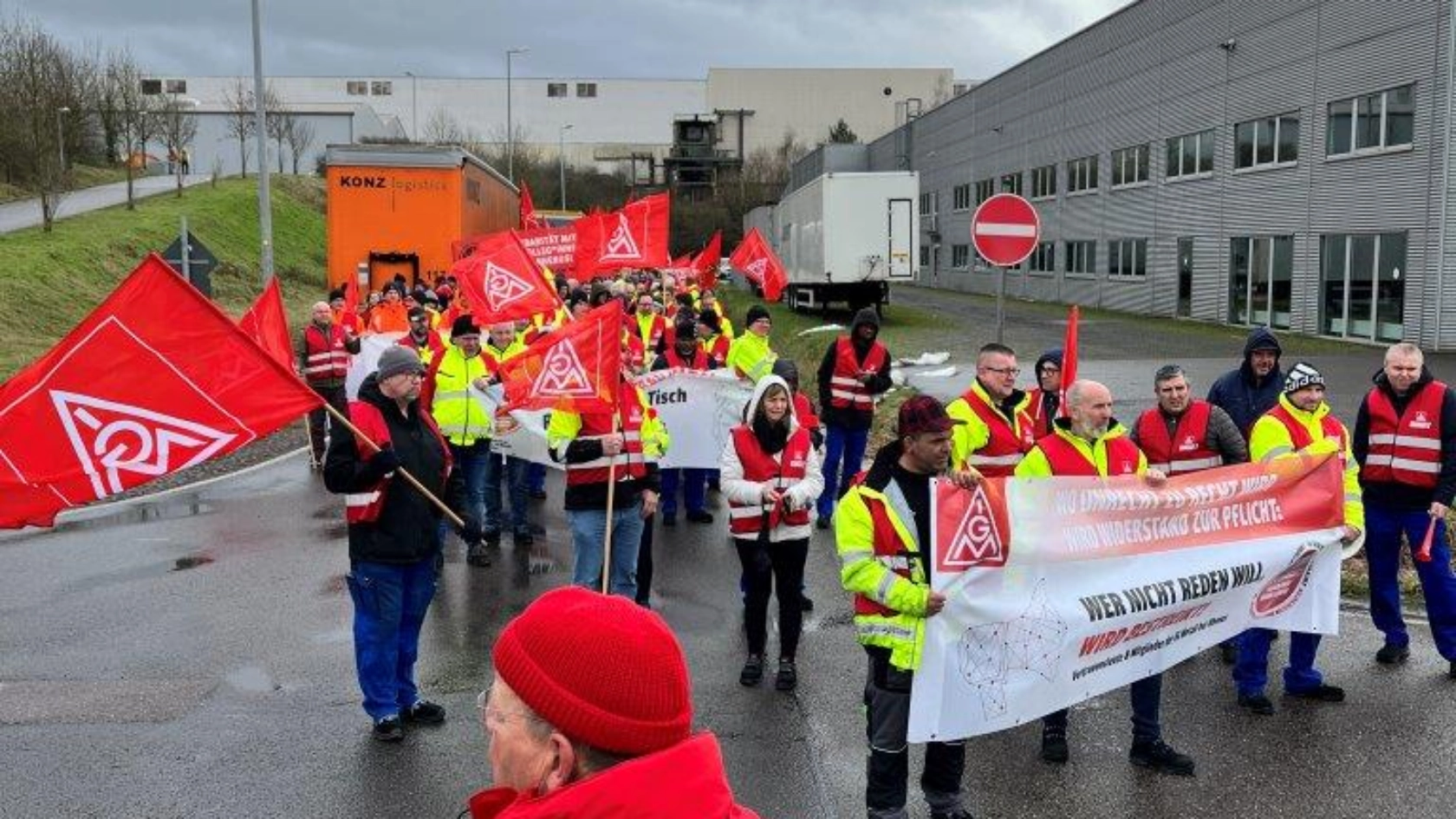 Warnstreik bei Rhenus LMS und Soli-Warnstreik im I-Park