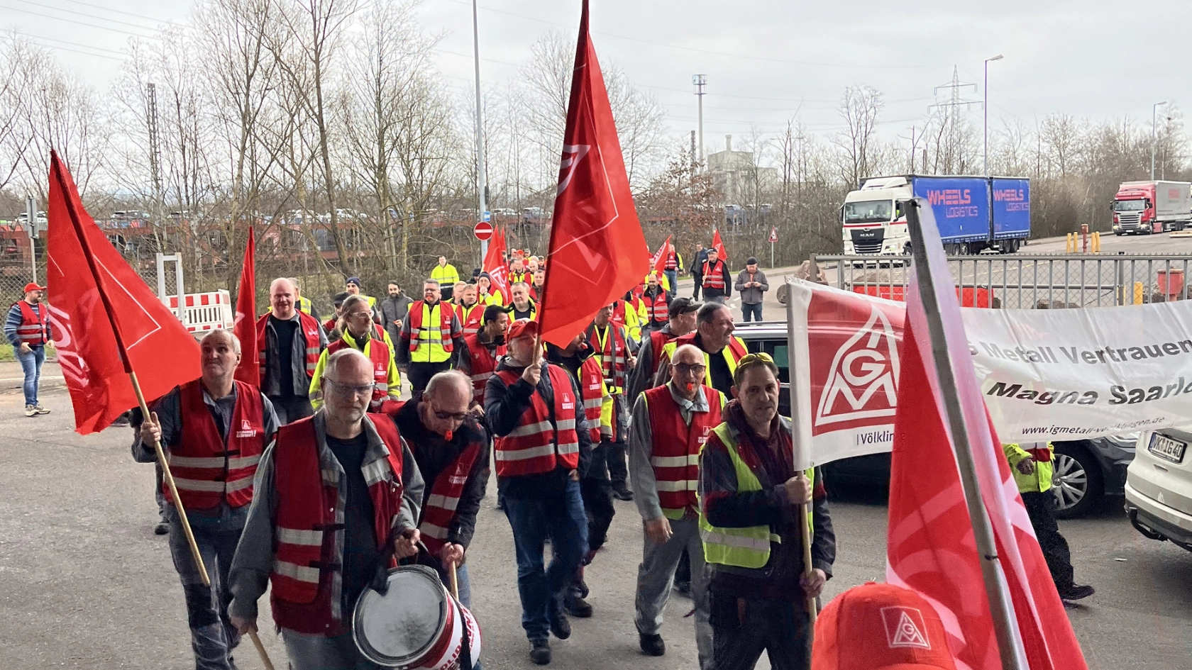 Ein Verhandlungsergebnis und weitere klare Voten für Streik