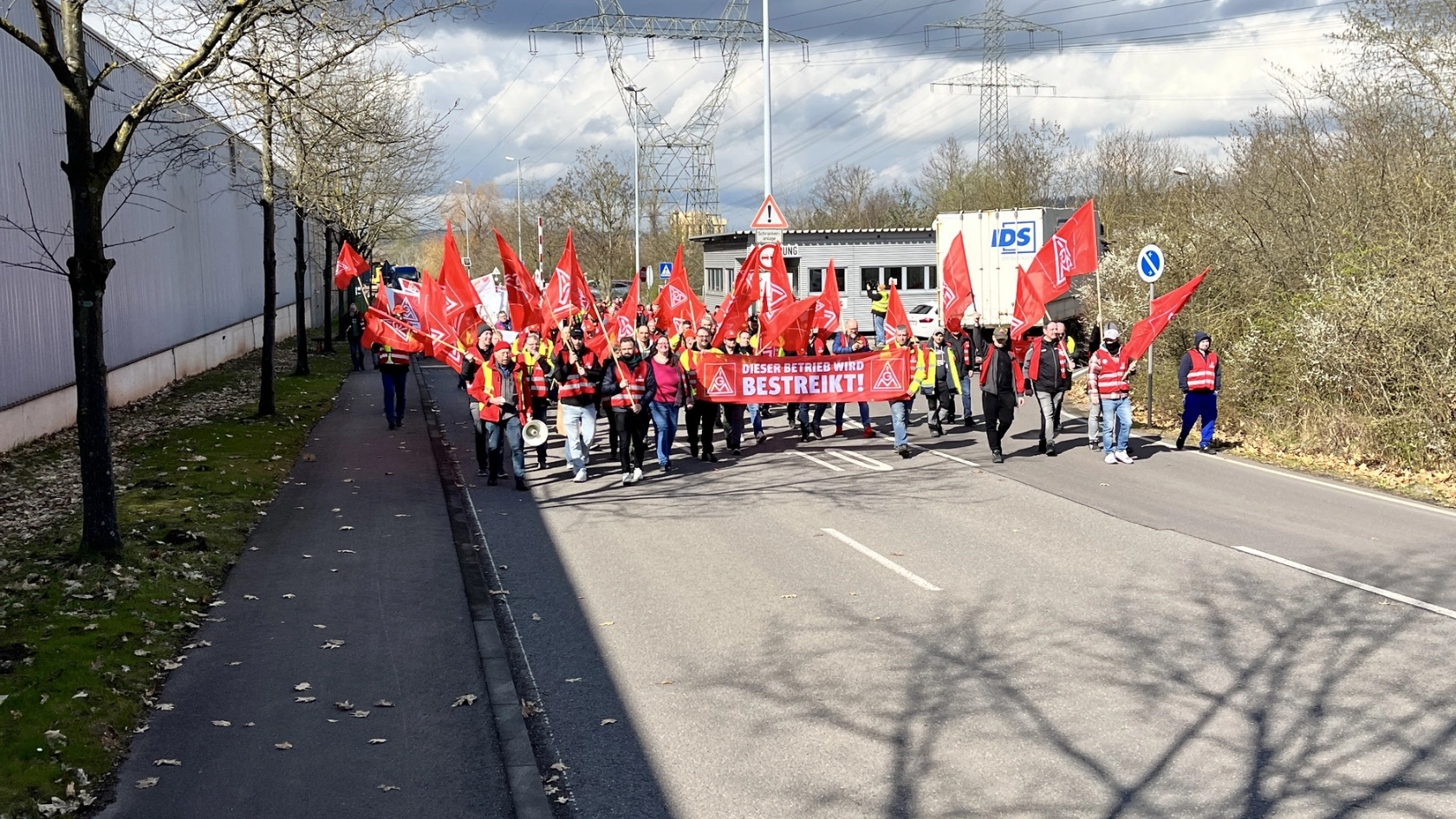 Unbefristeter Streik im I-Park geht weiter