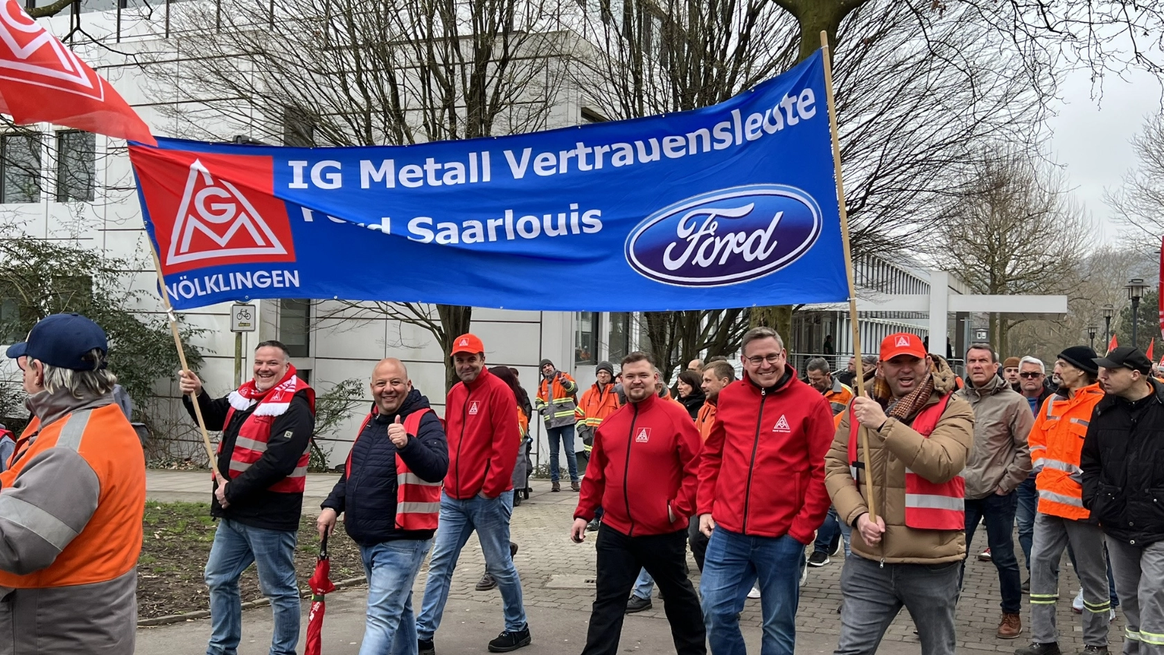 Betriebsversammlung und Demonstrationszug Saarstahl