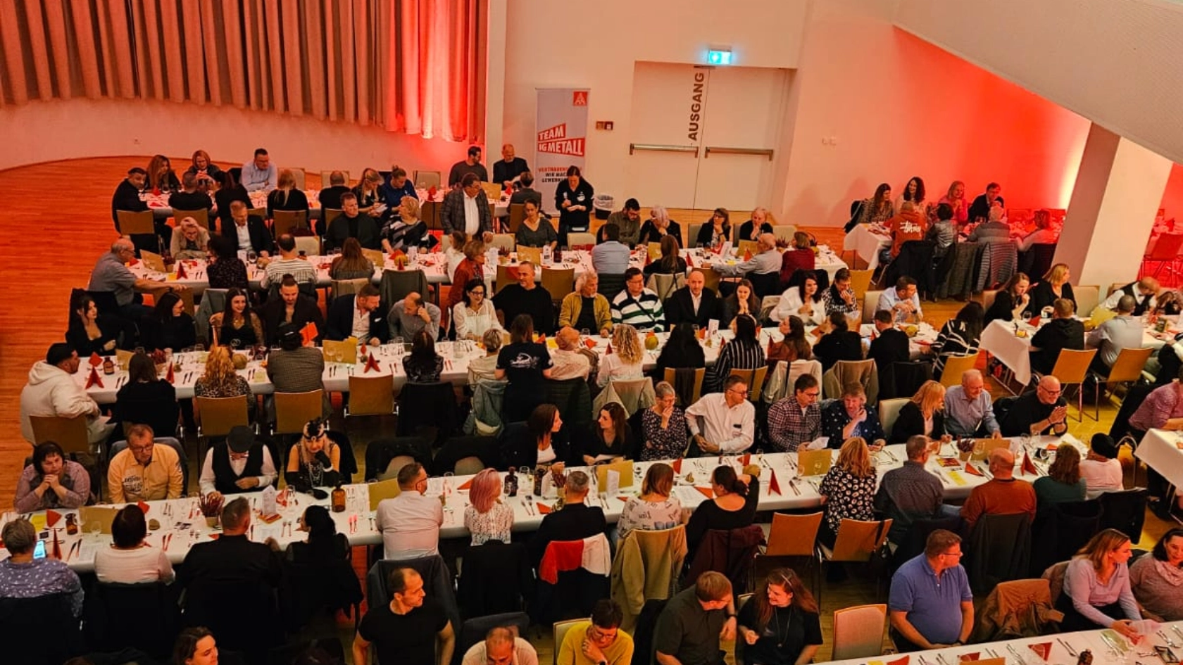 Dank an alle Werber*innen: Krimi-Dinner "Mord im Herrenhaus" 