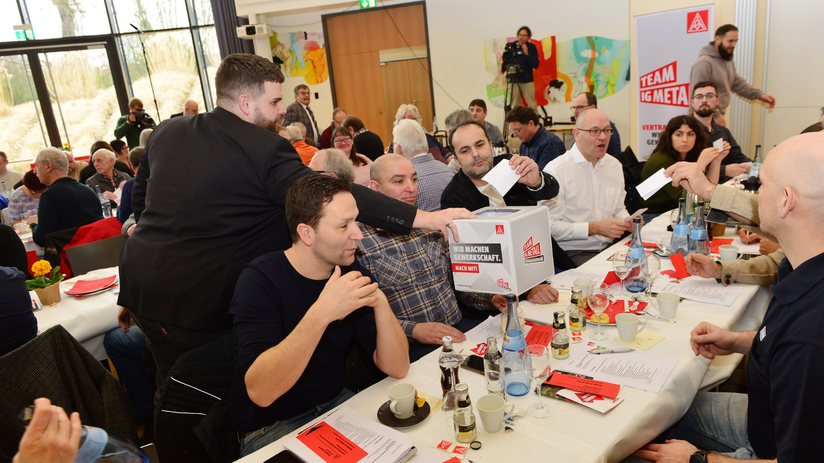 Konstituierende Delegiertenversammlung der IG Metall Völklingen mit Neuwahlen