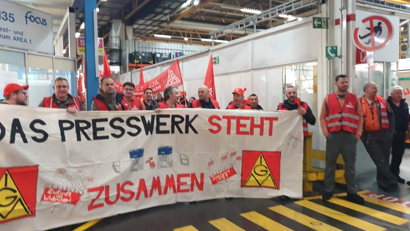 Saarlouis muss leben Erste Warnstreikstreikwelle