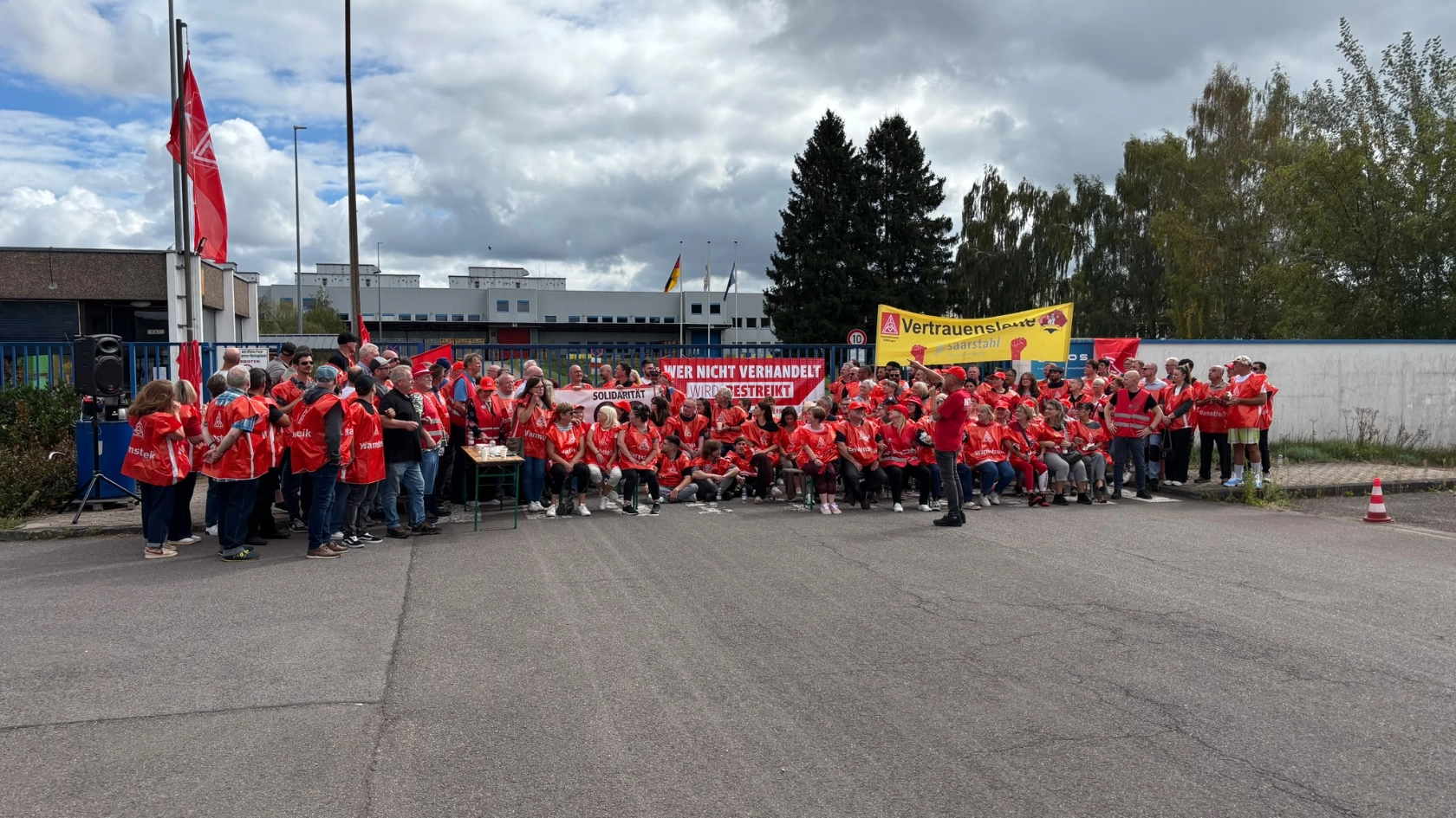2. Warnstreik AIOS