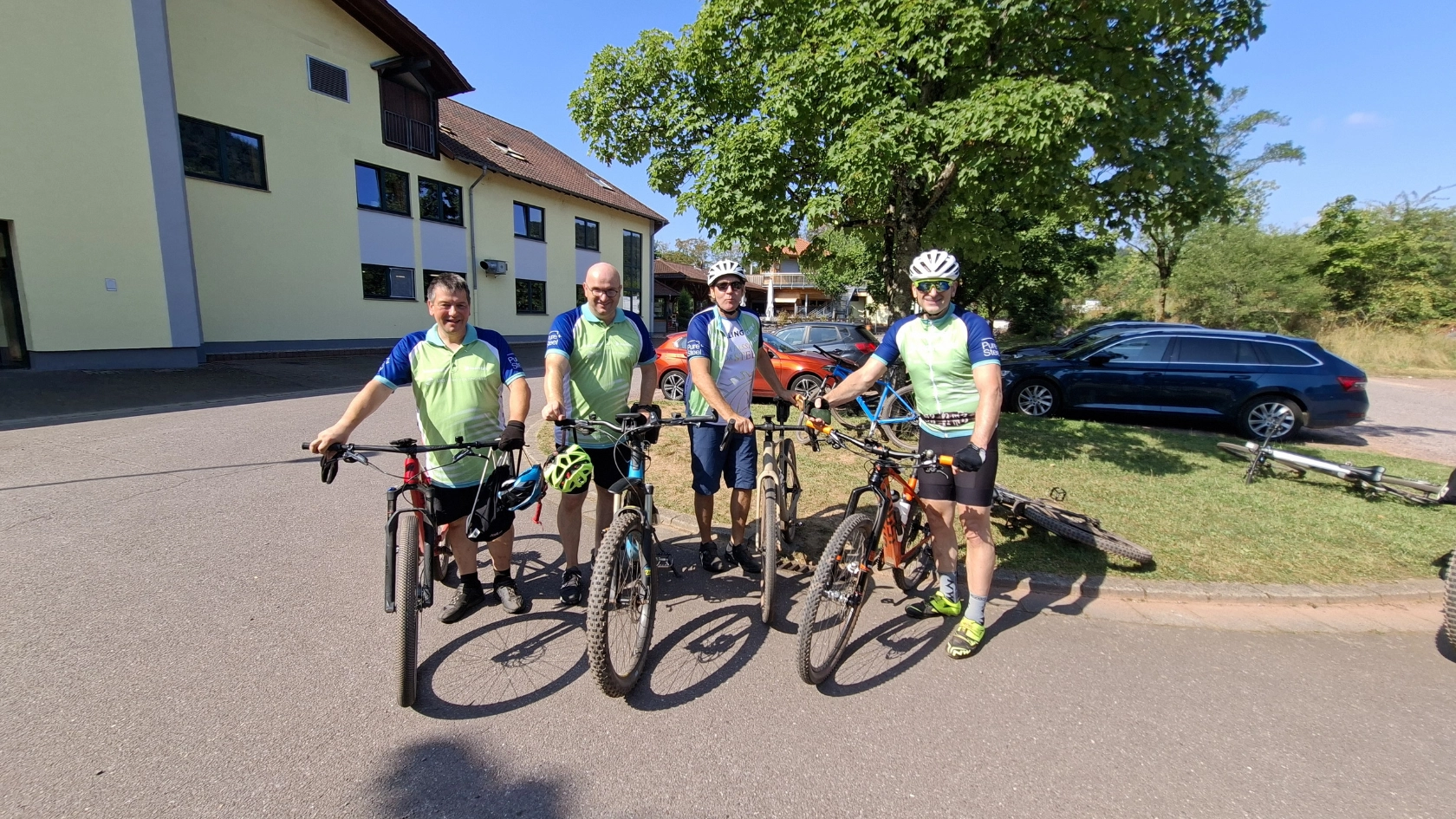 Radtour "Flamme der Solidarität"