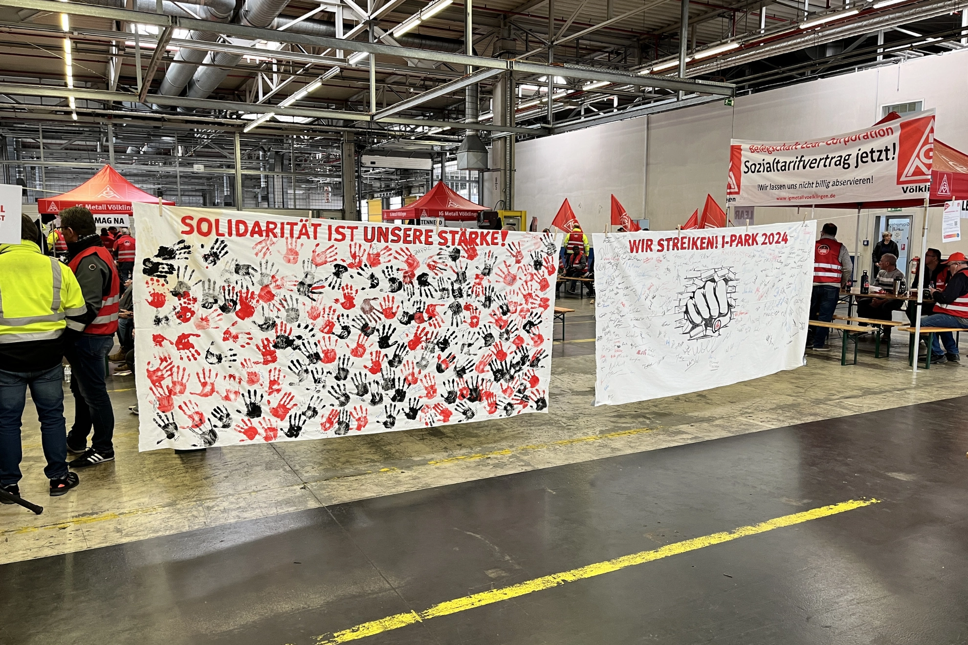 Streikfront steht - Arbeitgeber mauern!