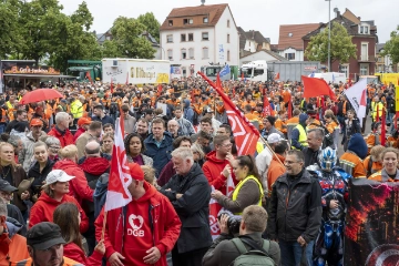 Für unsere Stahlindustrie, für unser Land, für unsere Arbeitsplätze