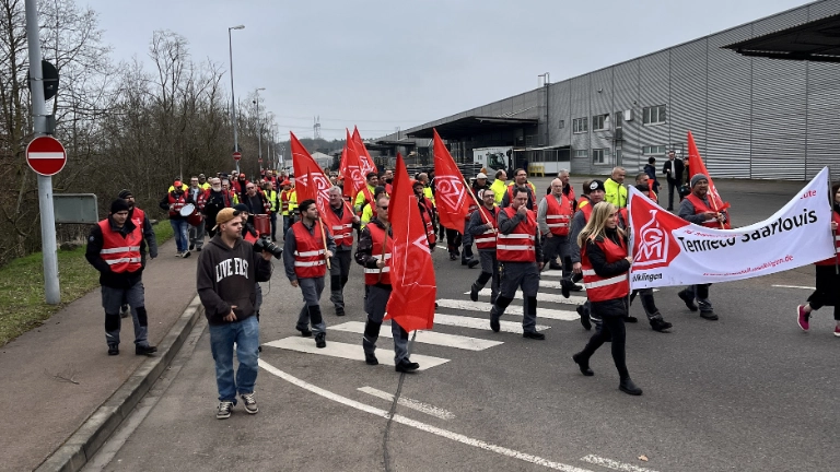 Ein Verhandlungsergebnis und weitere klare Voten für Streik