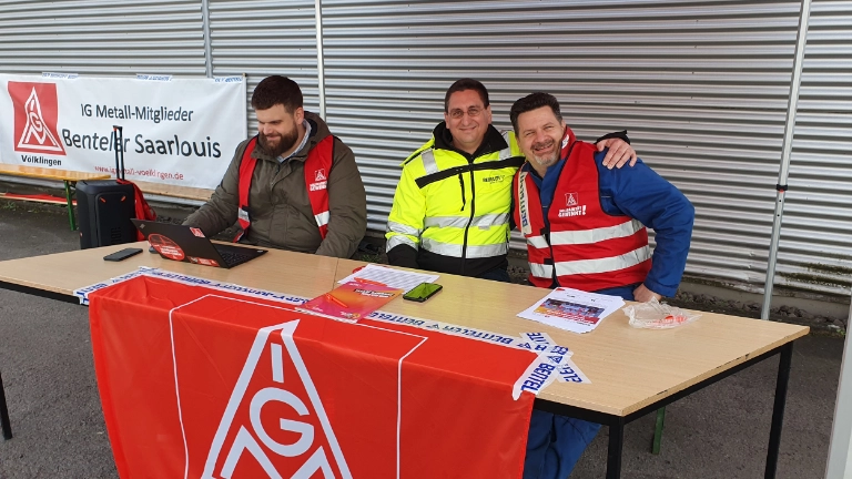 Benteler: Eindeutiges "JA" für Streik!