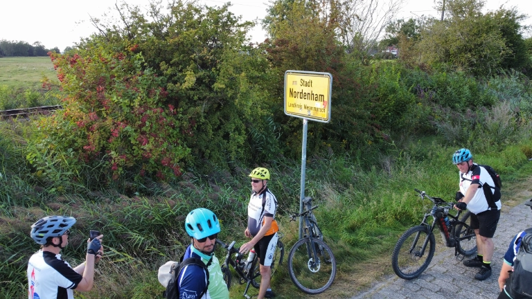 Radtour "Flamme der Solidarität"