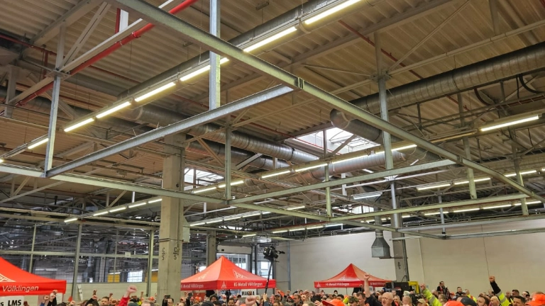 Streikfront steht - Arbeitgeber mauern!