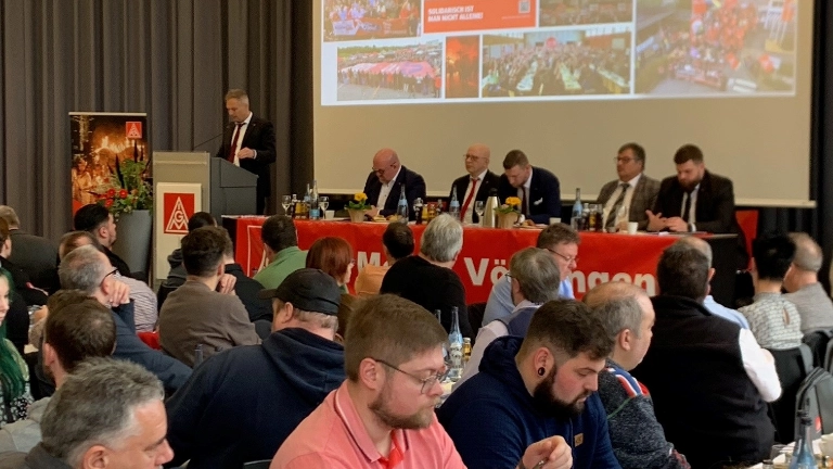 Konstituierende Delegiertenversammlung der IG Metall Völklingen mit Neuwahlen