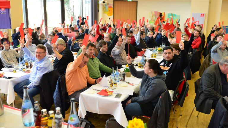 Konstituierende Delegiertenversammlung der IG Metall Völklingen mit Neuwahlen