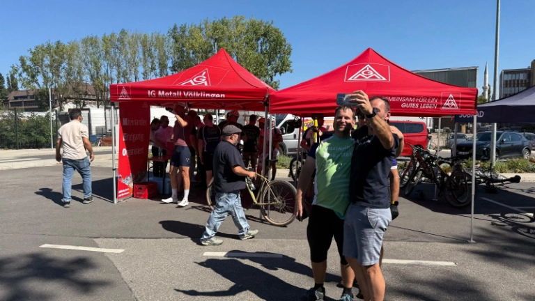 Radtour "Flamme der Solidarität"