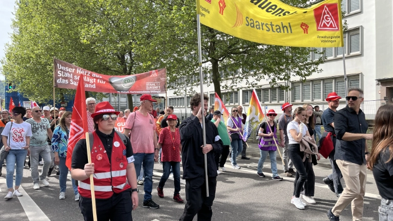 Tag der Arbeit 2024: Mehr Lohn, mehr Freizeit, mehr Sicherheit und mehr Demokratie