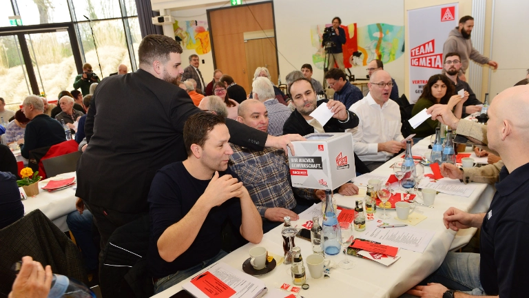 Konstituierende Delegiertenversammlung der IG Metall Völklingen mit Neuwahlen
