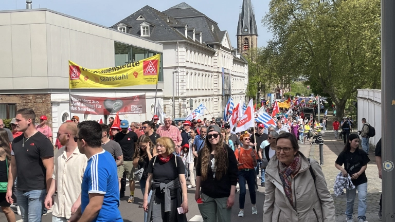 Tag der Arbeit 2024: Mehr Lohn, mehr Freizeit, mehr Sicherheit und mehr Demokratie