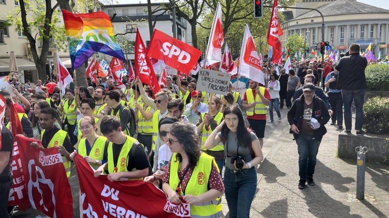Tag der Arbeit 2024: Mehr Lohn, mehr Freizeit, mehr Sicherheit und mehr Demokratie