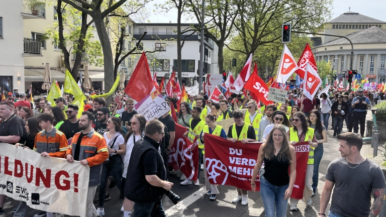 Tag der Arbeit 2024: Mehr Lohn, mehr Freizeit, mehr Sicherheit und mehr Demokratie