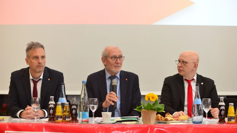 Konstituierende Delegiertenversammlung der IG Metall Völklingen mit Neuwahlen